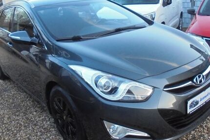 Hyundai i40 135.000 km 8.999 &euro; Duisburg 47249