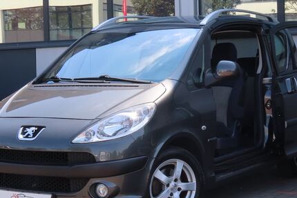 Peugeot 1007 58.891 km 4.900 &euro; Neuss 41469