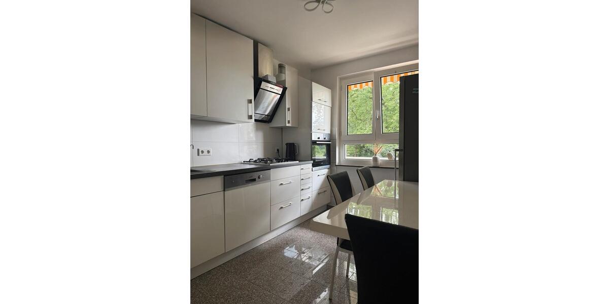 Etagenwohnung Krefeld Dießem - 3 Zimmer, 83 m&sup2;, 205.000&euro; | Angebot:26993468