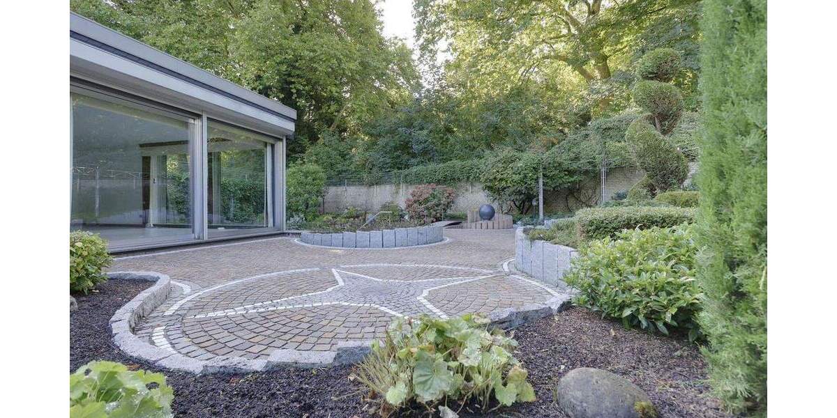 Bungalow Duisburg Alt-Homberg - 7 Zimmer, 190 m&sup2;, 599.000&euro; | Angebot:24788471