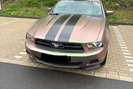 Ford Mustang 151.000 km 13.500 &euro; Neuss 41466
