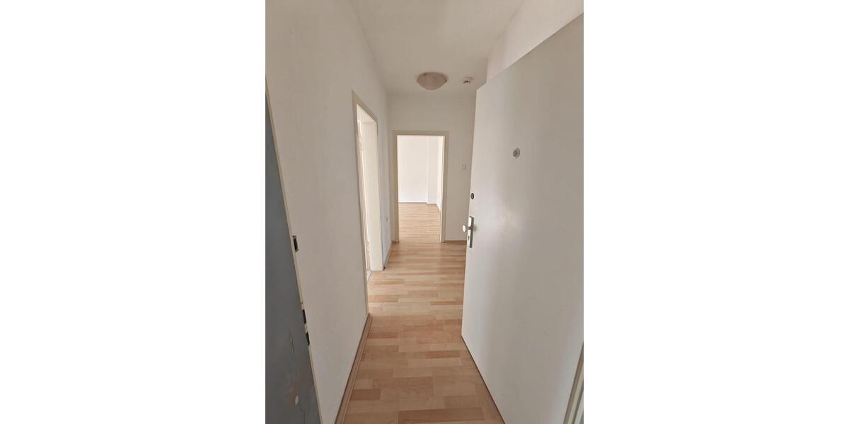 Etagenwohnung Essen Stadtbezirk III - 3 Zimmer, 64 m&sup2;, 575&euro; | Angebot:25375371