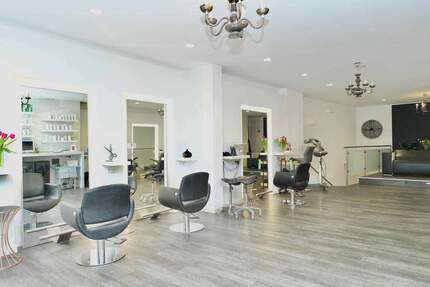 Vielfältige Gewerbeeinheit in attraktiver Lage von Meerbusch-Büderich - Ihr Business-Zuhause mit 296 m² Fläche. zimmer