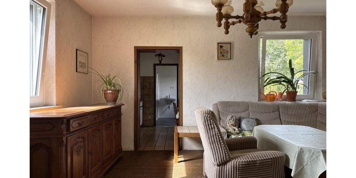 Einfamilienhaus Krefeld Fischeln - 9 Zimmer, 140 m&sup2;, 439.000&euro; | Angebot:25693360