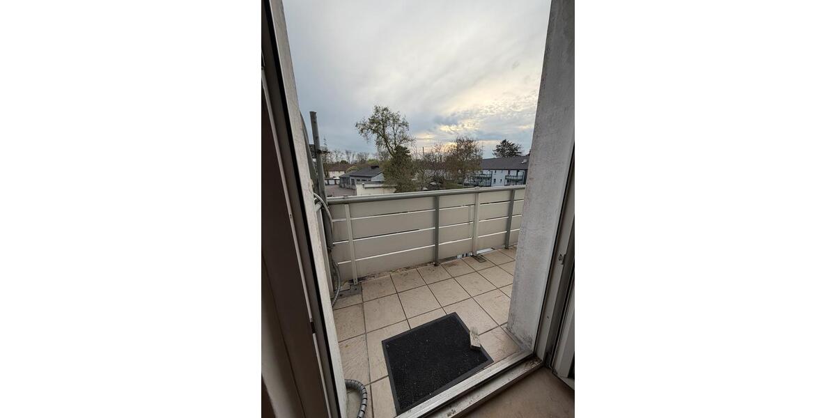 Dachgeschoßwohnung Duisburg Walsum - 1 Zimmer, 58 m&sup2;, 630&euro; | Angebot:26091586