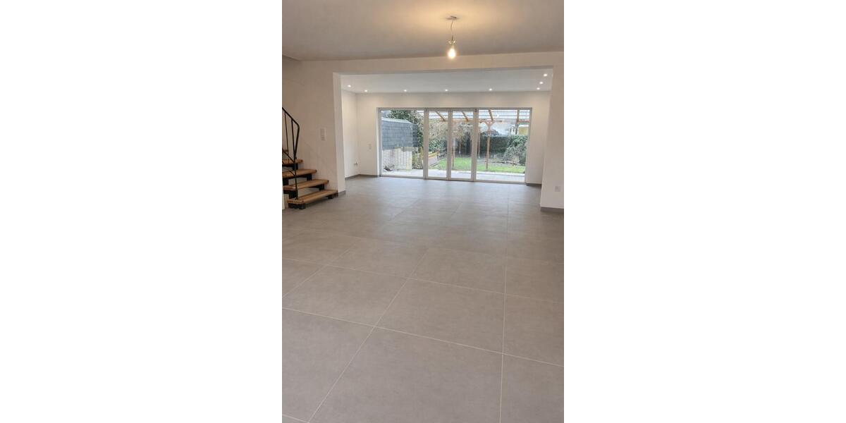 Reihenhaus Gelsenkirchen Buer - 7 Zimmer, 157 m&sup2;, 549.000&euro; | Angebot:25022501