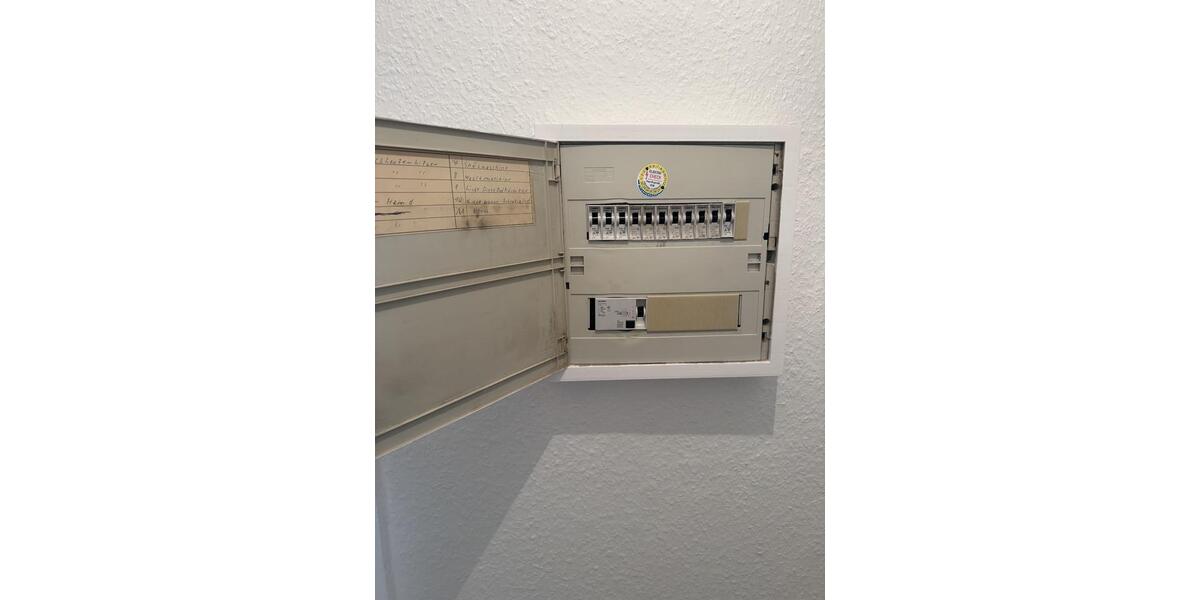 Erdgeschoßwohnung Duisburg Mittelmeiderich - 3 Zimmer, 54 m&sup2;, 409&euro; | Angebot:26255957