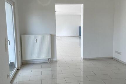 *Penthouse Wohnung* über den Dächern von Duisburg 2 zimmer