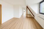 Renovierte 4,5-Zimmer Wohnung im Dachgeschoss zimmer