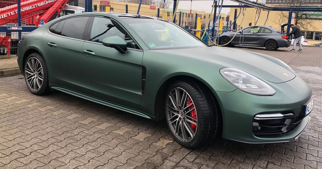 Porsche Panamera 135.000 km 58.490 &euro; Mülheim 45476