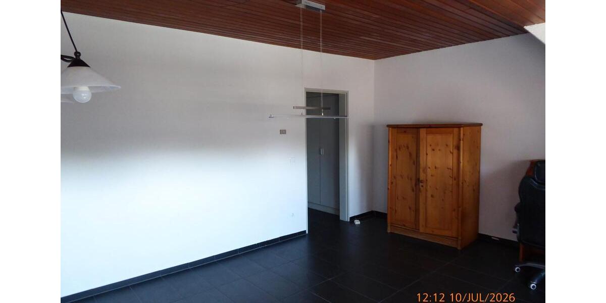 Dachgeschoßwohnung Essen Frillendorf - 2 Zimmer, 61 m&sup2;, 129.000&euro; | Angebot:27157936