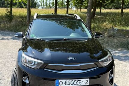 Kia Stonic 50.170 km 14.500 &euro; Oberhausen 46045