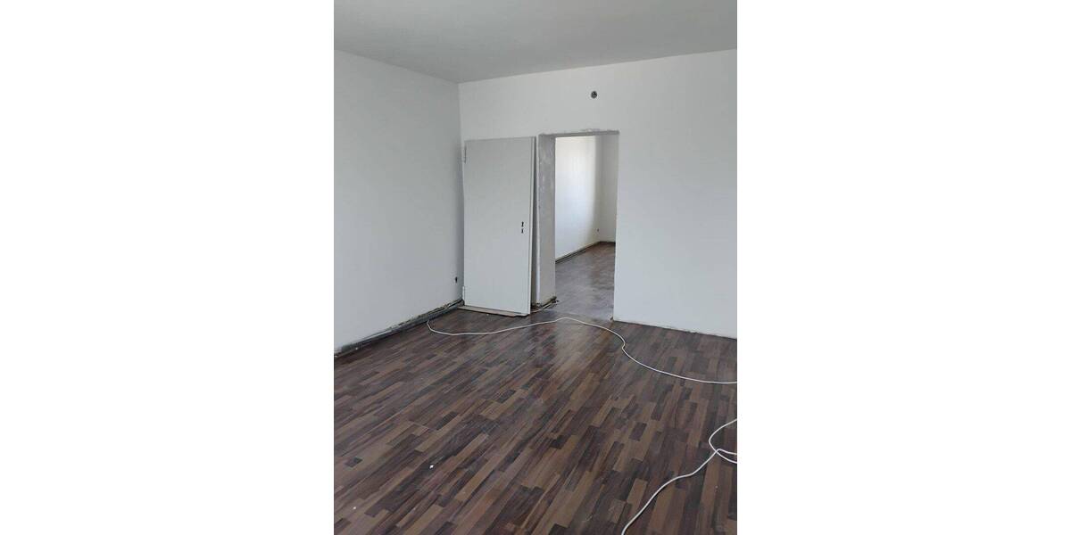 Etagenwohnung Düsseldorf Friedrichstadt - 2 Zimmer, 65 m&sup2;, 1.180&euro; | Angebot:26879414
