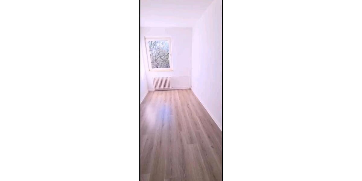 Etagenwohnung Duisburg Mittelmeiderich - 3 Zimmer, 52 m&sup2;, 619&euro; | Angebot:26322706