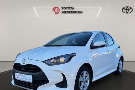 Toyota Yaris 17.650 km 14.490 &euro; Krefeld 47809