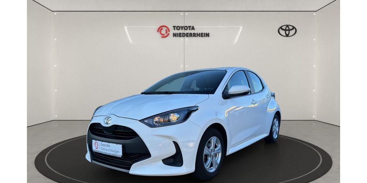 Toyota Yaris 17.650 km 14.490 &euro; Krefeld 47809