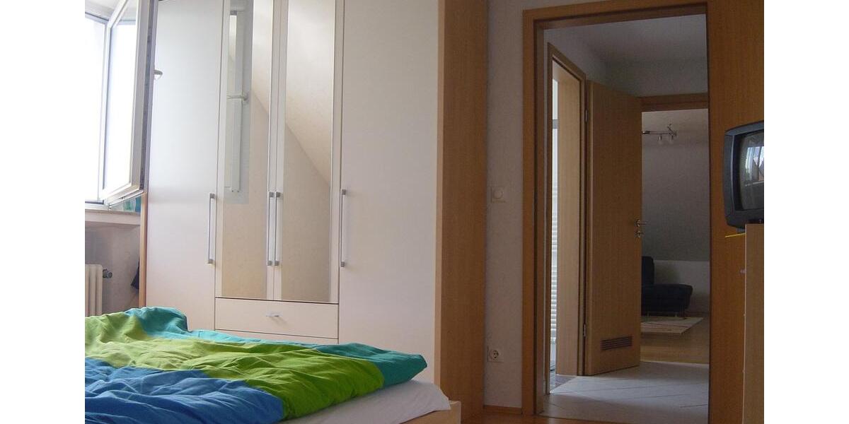 Dachgeschoßwohnung Oberhausen Alstaden - 3.5 Zimmer, 68 m&sup2;, 145.000&euro; | Angebot:26313988