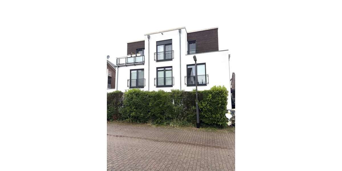 Etagenwohnung Duisburg / Baerl Baerl - 4 Zimmer, 148 m&sup2;, 1.500&euro; | Angebot:26487560