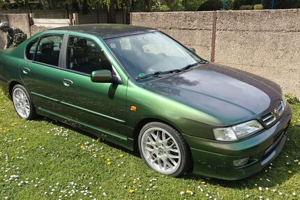 Nissan Primera 156.000 km 7.200 &euro; Duisburg 47198