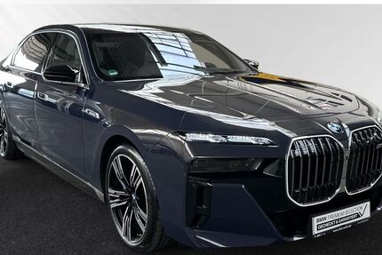 BMW i7 51.250 km 99.900 &euro; Moers 47441