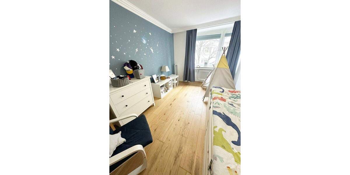 Etagenwohnung DÜSSELDORF Pempelfort - 5 Zimmer, 133 m&sup2;, 670.000&euro; | Angebot:25713732