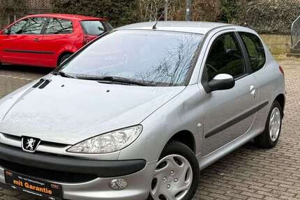 Peugeot 206 141.733 km 1.990 &euro; Essen 45326