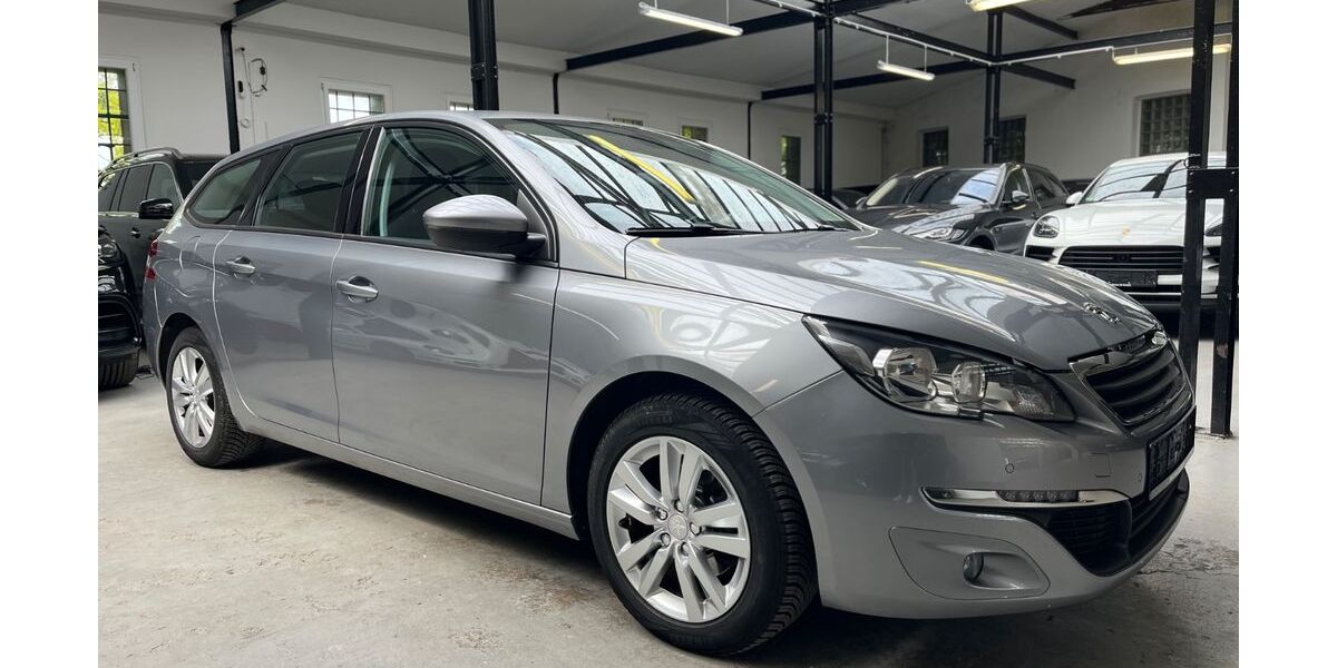 Peugeot 308 99.000 km 5.870 &euro; Velbert 42551