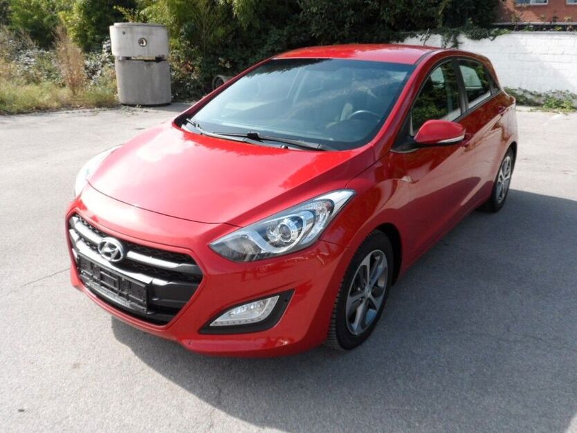 i30