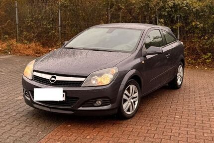 Opel Astra 154.000 km 4.199 &euro; Velbert 42549