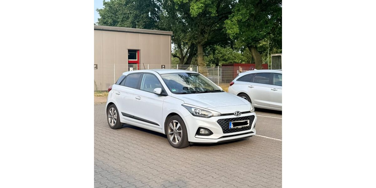 Hyundai i20 164.500 km 7.500 &euro; Moers 47445