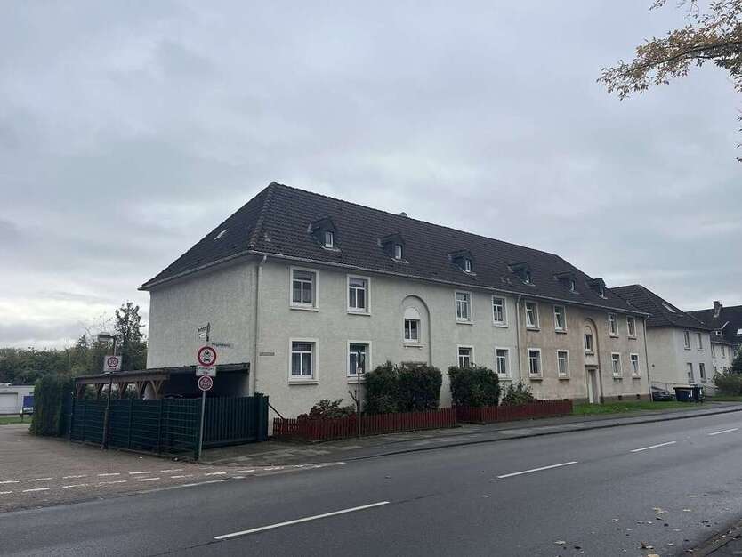 Haus zum Kaufen in Duisburg 398.000 € 230.63 m²