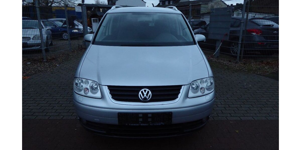 VW Touran 196.000 km 3.990 &euro; Duisburg 47249