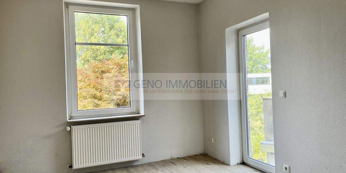 Mehrfamilienhaus, Wohnhaus Essen / Überruhr-Hinsel Überruhr-Hinsel - 9 Zimmer, 244 m&sup2;, 475.000&euro; | Angebot:23986331