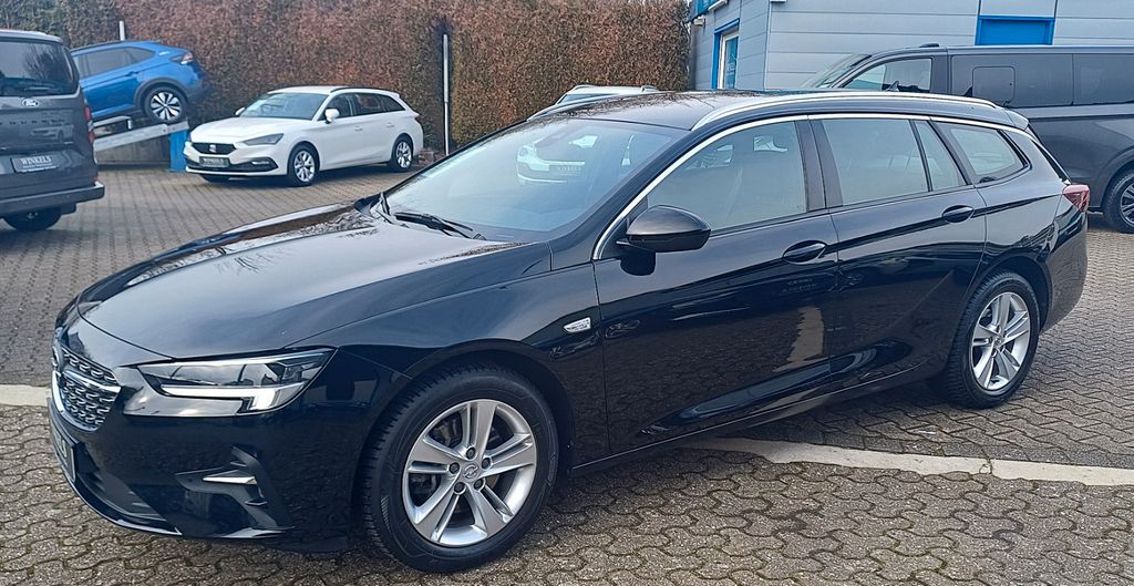 Opel Insignia 54.000 km 21.980 &euro; Essen 45307