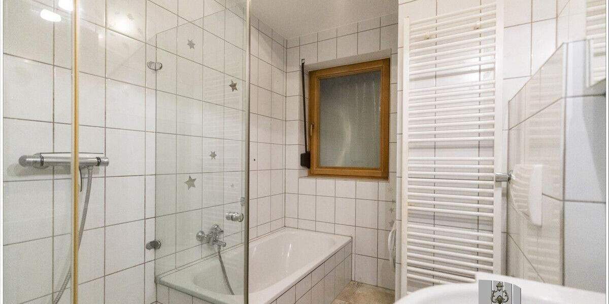 Mehrfamilienhaus, Wohnhaus Duisburg Alt-Walsum - 7 Zimmer, 267 m&sup2;, 598.000&euro; | Angebot:24826707