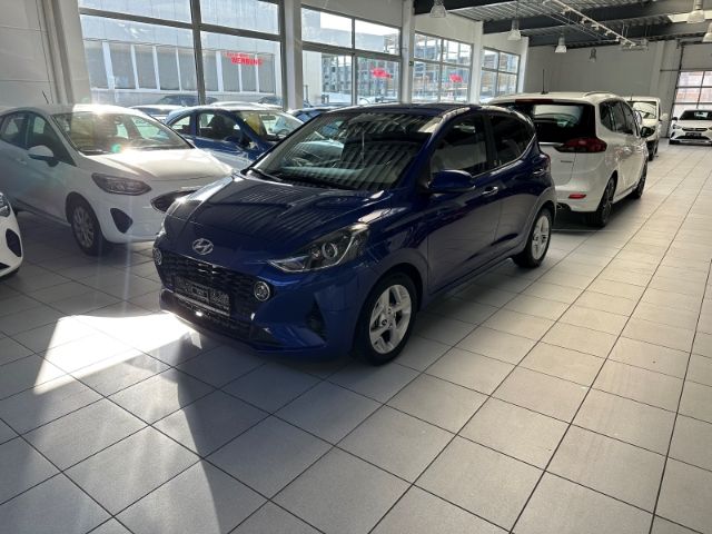 i10