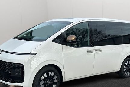 Hyundai STARIA 5.900 km 48.690 &euro; Dinslaken 46535