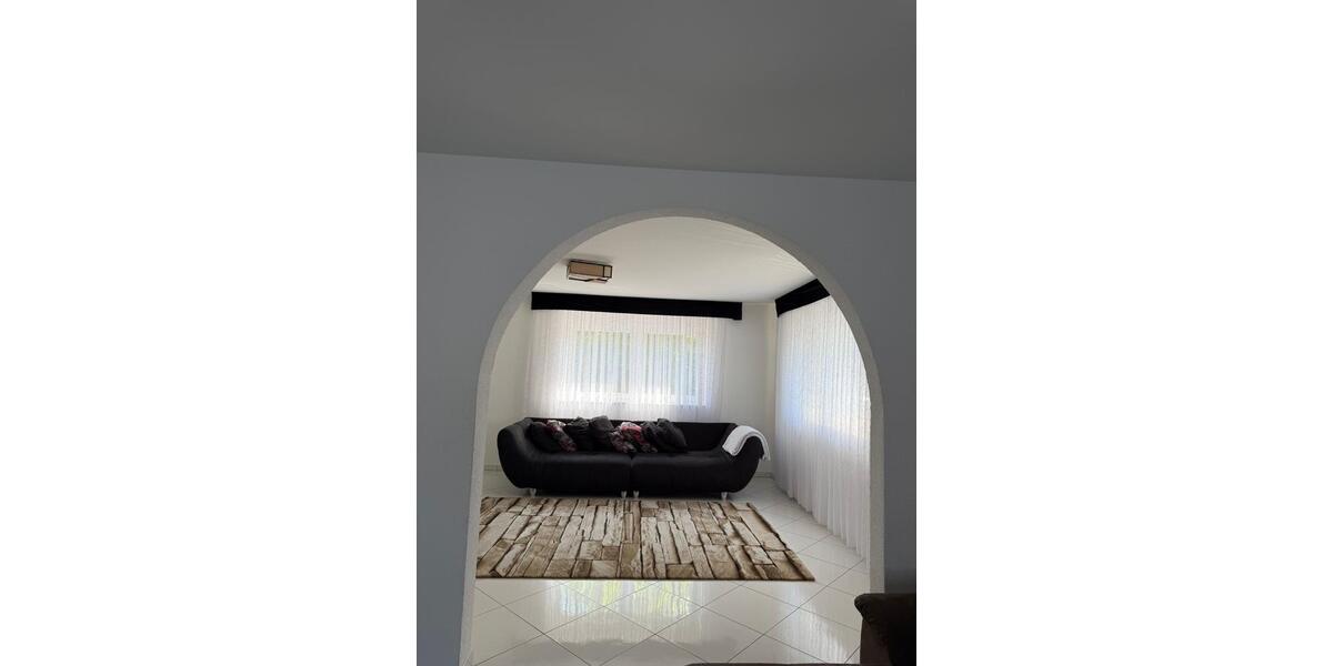 Doppelhaushälfte Duisburg Beeck - 10 Zimmer, 240 m&sup2;, 470.000&euro; | Angebot:26869598