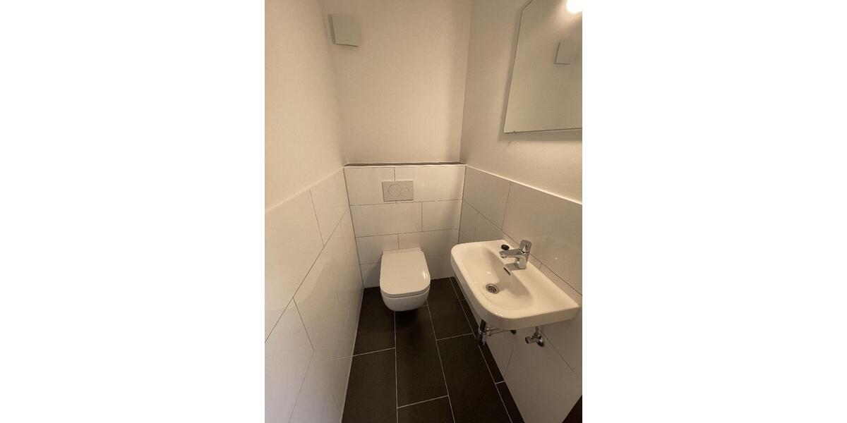 Etagenwohnung Düsseldorf Stadtbezirk 2 - 3 Zimmer, 104 m&sup2;, 1.550&euro; | Angebot:26338386