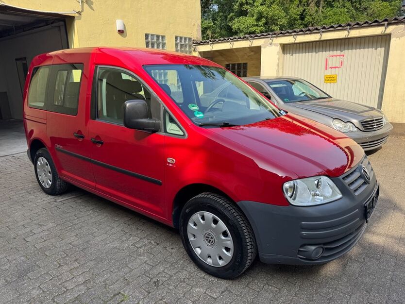 VW Caddy 135.000 km 6.900 € Oberhausen 46149