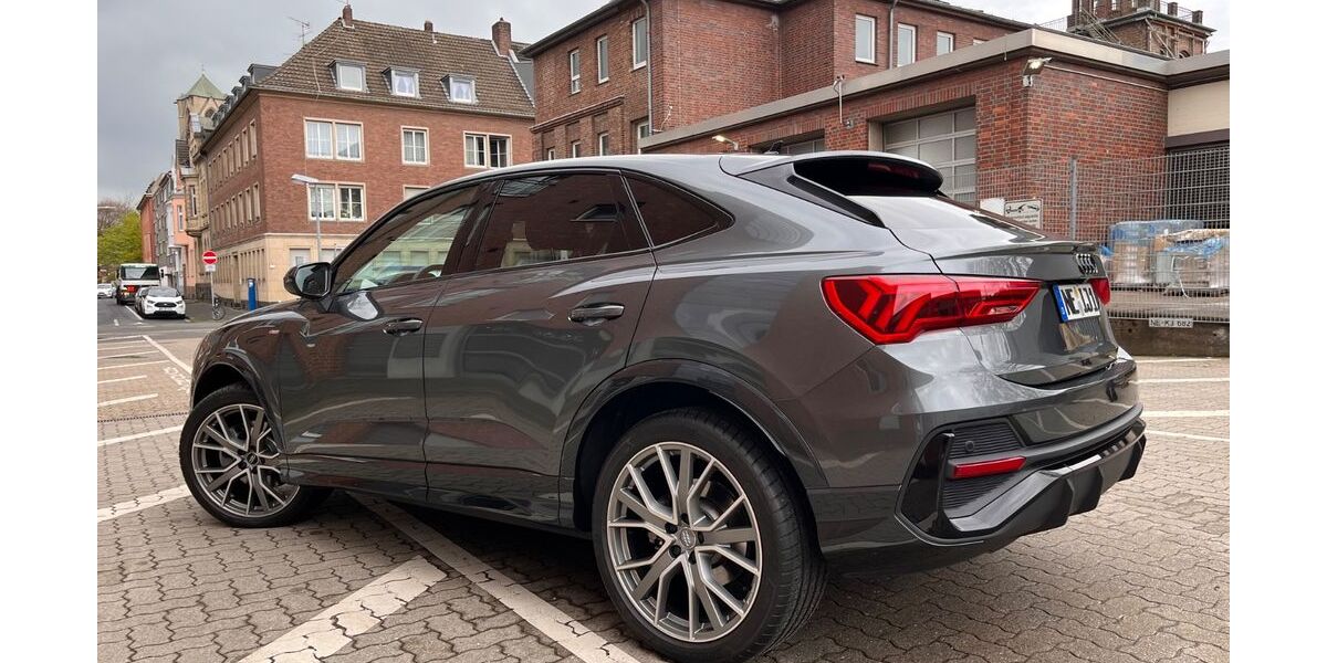 Audi Q3 7.700 km 46.500 &euro; Neuss 41460