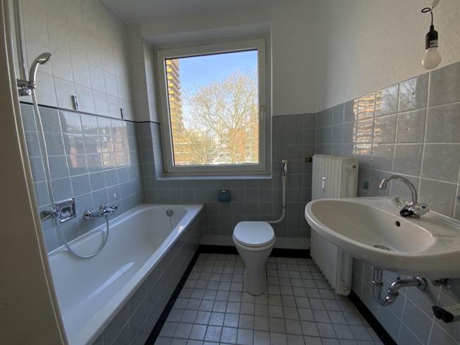Etagenwohnung Gelsenkirchen - 2 Zimmer, 55 m&sup2;, 350&euro; | Angebot:26252930