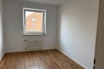 Etagenwohnung Krefeld Fischeln - 3 Zimmer, 83 m&sup2;, 890&euro; | Angebot:25484235