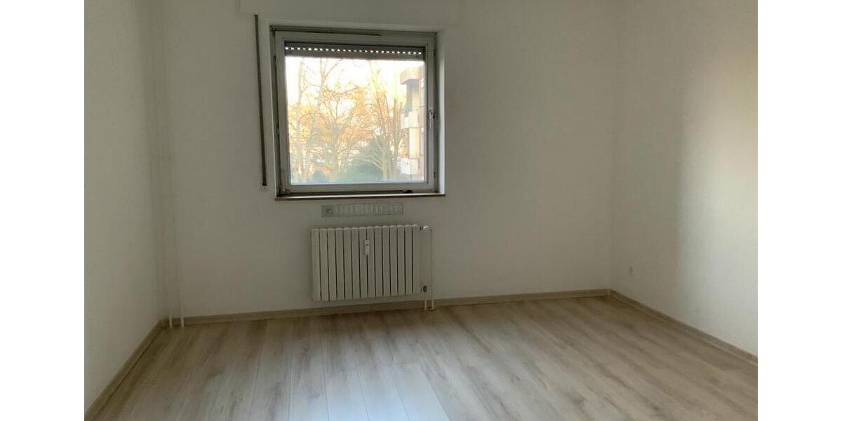 Etagenwohnung Dinslaken Lohberg - 3.5 Zimmer, 81 m&sup2;, 507&euro; | Angebot:26306062