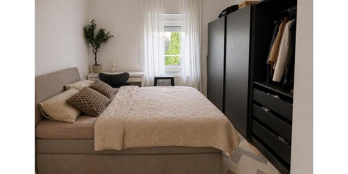 Erdgeschoßwohnung Krefeld Hüls - 2.5 Zimmer, 65 m&sup2;, 820&euro; | Angebot:26356002