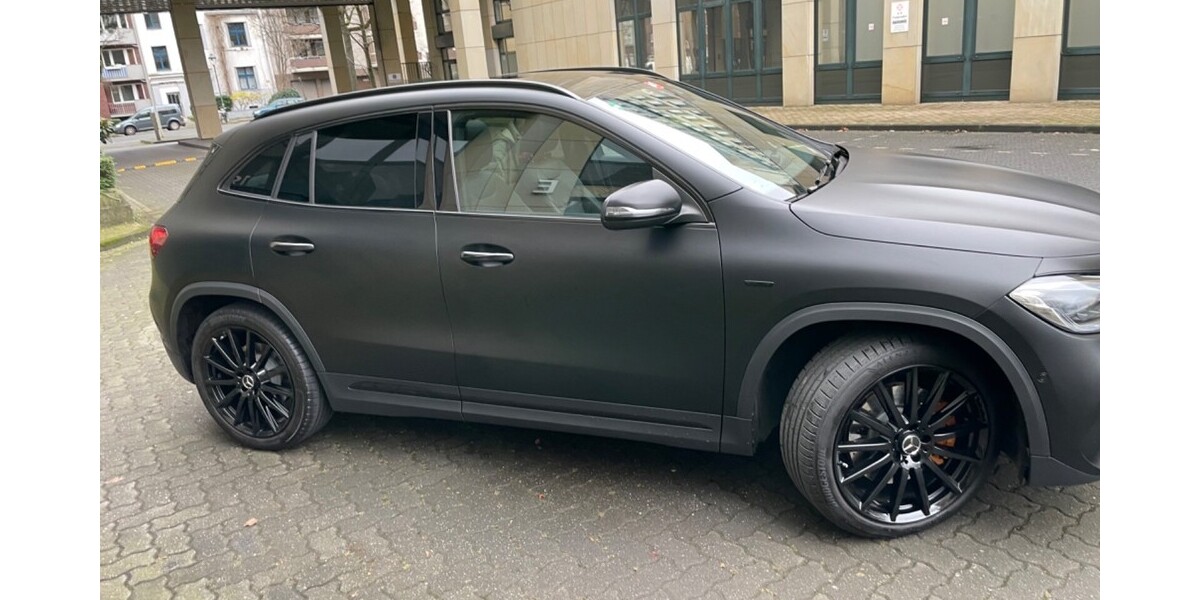 Mercedes-Benz GLA-Klasse 60.000 km 40.000 &euro; Düsseldorf 40213