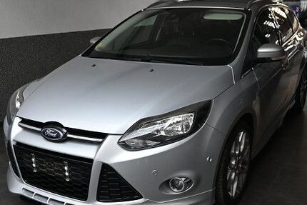 Ford Focus 151.000 km 6.950 &euro; Neuss 41460