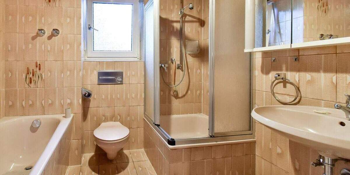 Mehrfamilienhaus, Wohnhaus Duisburg / Buchholz Buchholz - 6 Zimmer, 176 m&sup2;, 499.000&euro; | Angebot:24973952