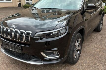 Jeep Cherokee 70.800 km 21.000 € Willich 47877
