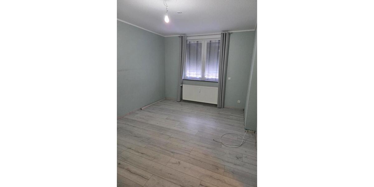 Erdgeschoßwohnung Gelsenkirchen Gelsenkirchen-West - 4.5 Zimmer, 130 m&sup2;, 290.000&euro; | Angebot:26846806